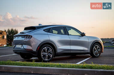 Внедорожник / Кроссовер Ford Mustang Mach-E 2022 в 
