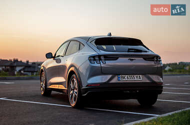 Внедорожник / Кроссовер Ford Mustang Mach-E 2022 в 