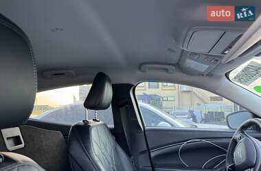 Позашляховик / Кросовер Ford Mustang Mach-E 2023 в 