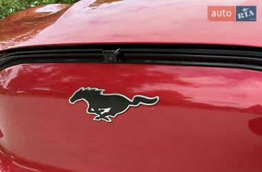 Позашляховик / Кросовер Ford Mustang Mach-E 2021 в 