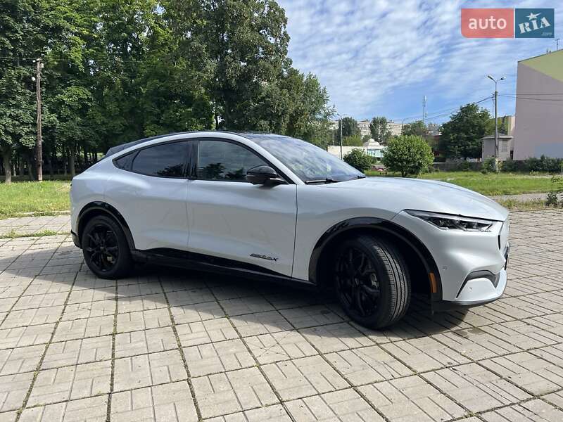 Внедорожник / Кроссовер Ford Mustang Mach-E 2023 в Киеве
