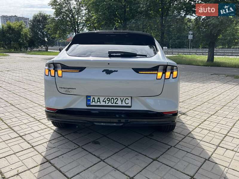 Внедорожник / Кроссовер Ford Mustang Mach-E 2023 в Киеве