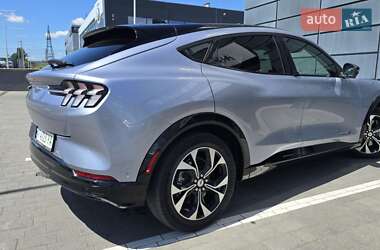 Позашляховик / Кросовер Ford Mustang Mach-E 2022 в 