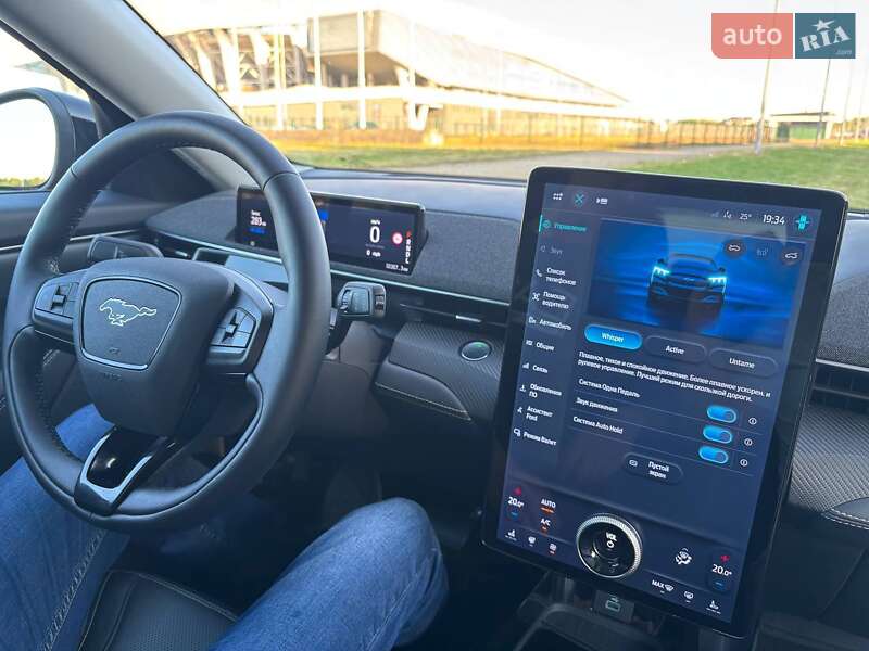 Позашляховик / Кросовер Ford Mustang Mach-E 2023 в Львові
