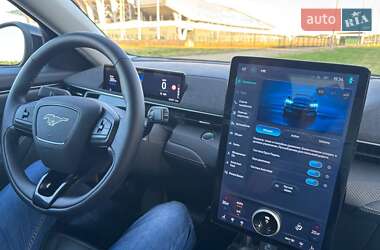 Внедорожник / Кроссовер Ford Mustang Mach-E 2023 в 