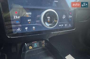 Позашляховик / Кросовер Ford Mustang Mach-E 2023 в 
