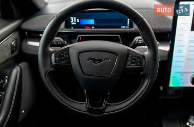 Внедорожник / Кроссовер Ford Mustang Mach-E 2022 в 