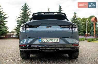Внедорожник / Кроссовер Ford Mustang Mach-E 2022 в 