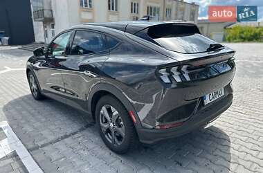 Позашляховик / Кросовер Ford Mustang Mach-E 2022 в 