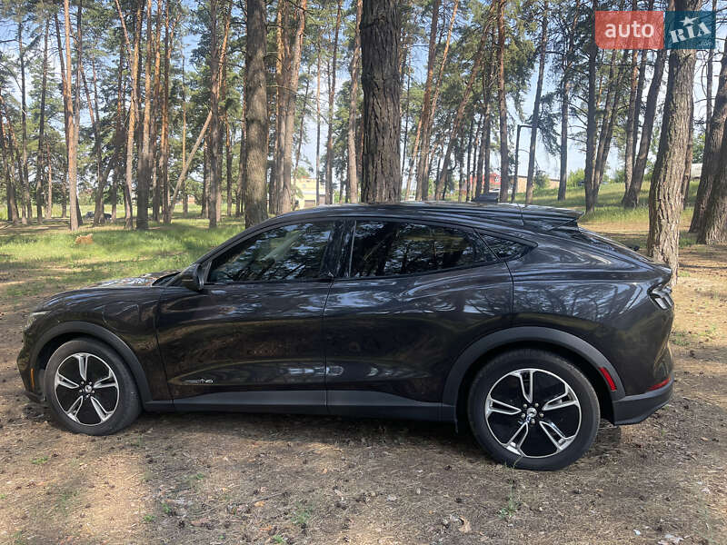 Позашляховик / Кросовер Ford Mustang Mach-E 2022 в Сумах