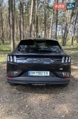 Позашляховик / Кросовер Ford Mustang Mach-E 2022 в 