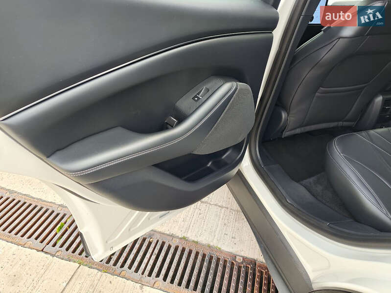 Внедорожник / Кроссовер Ford Mustang Mach-E 2021 в Киеве