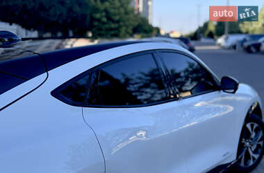 Внедорожник / Кроссовер Ford Mustang Mach-E 2021 в 