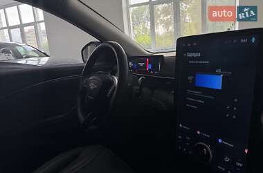 Внедорожник / Кроссовер Ford Mustang Mach-E 2021 в 