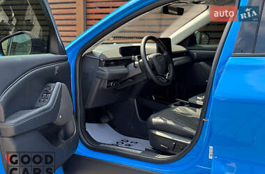 Внедорожник / Кроссовер Ford Mustang Mach-E 2022 в 