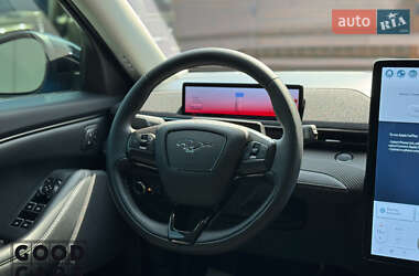 Внедорожник / Кроссовер Ford Mustang Mach-E 2022 в 