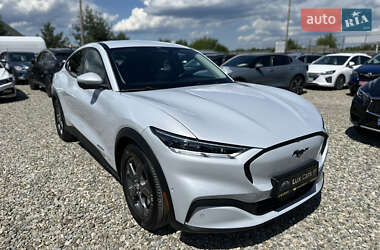 Внедорожник / Кроссовер Ford Mustang Mach-E 2021 в 