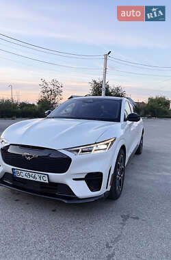 Позашляховик / Кросовер Ford Mustang Mach-E 2023 в Львові