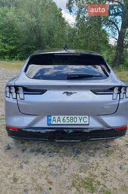 Внедорожник / Кроссовер Ford Mustang Mach-E 2022 в 