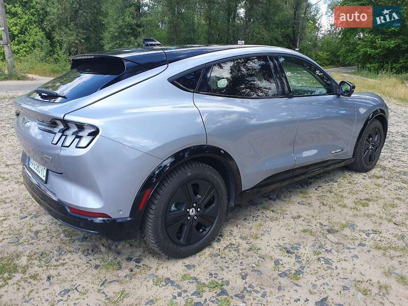 Внедорожник / Кроссовер Ford Mustang Mach-E 2022 в Киеве