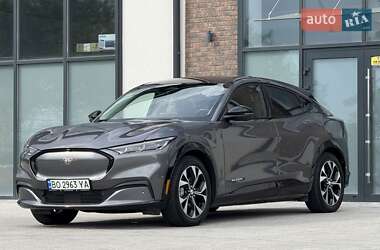 Внедорожник / Кроссовер Ford Mustang Mach-E 2021 в 