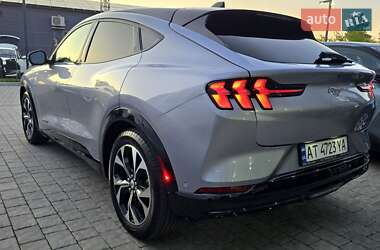 Внедорожник / Кроссовер Ford Mustang Mach-E 2022 в 