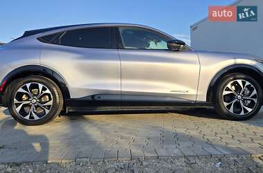 Внедорожник / Кроссовер Ford Mustang Mach-E 2022 в 