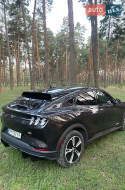 Внедорожник / Кроссовер Ford Mustang Mach-E 2022 в 