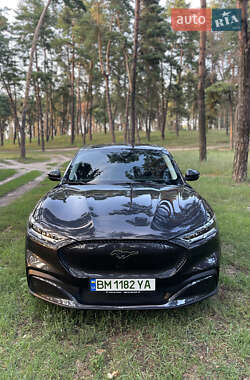 Внедорожник / Кроссовер Ford Mustang Mach-E 2022 в 