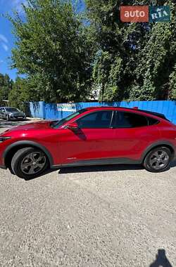 Внедорожник / Кроссовер Ford Mustang Mach-E 2021 в 