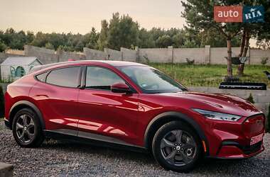 Внедорожник / Кроссовер Ford Mustang Mach-E 2021 в 