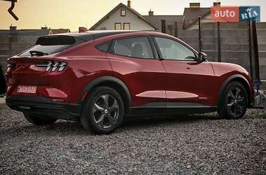 Внедорожник / Кроссовер Ford Mustang Mach-E 2021 в 