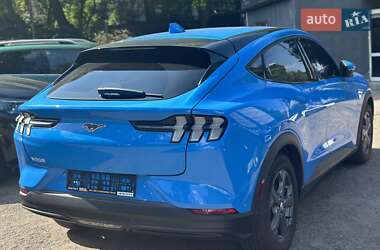 Внедорожник / Кроссовер Ford Mustang Mach-E 2022 в 