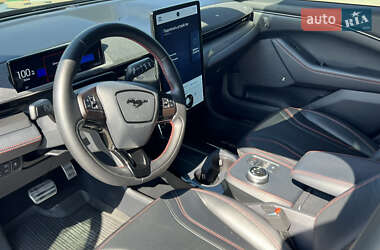 Внедорожник / Кроссовер Ford Mustang Mach-E 2022 в 
