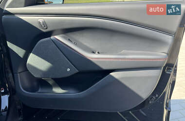 Внедорожник / Кроссовер Ford Mustang Mach-E 2022 в 