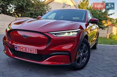 Позашляховик / Кросовер Ford Mustang Mach-E 2021 в 