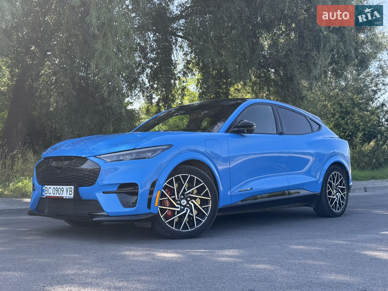 2021 Ford Mustang Mach-E - мініатюра 21
