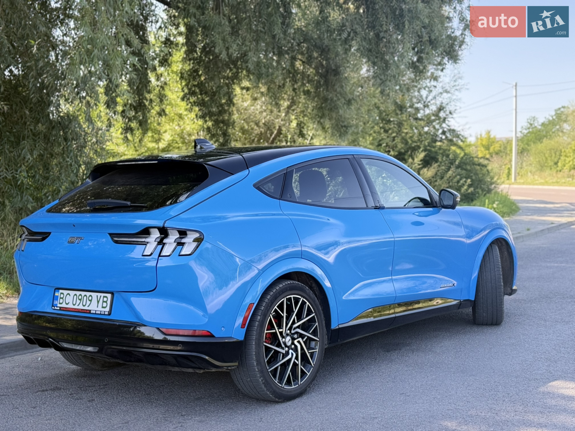 2022 Ford Mustang Mach-E - мініатюра 8