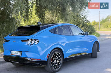 Внедорожник / Кроссовер Ford Mustang Mach-E 2022 в 