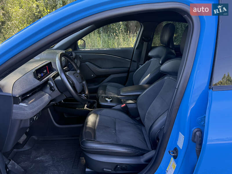 Внедорожник / Кроссовер Ford Mustang Mach-E 2022 в Львове