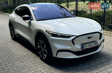 Внедорожник / Кроссовер Ford Mustang Mach-E 2021 в 