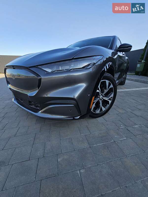 Внедорожник / Кроссовер Ford Mustang Mach-E 2023 в 