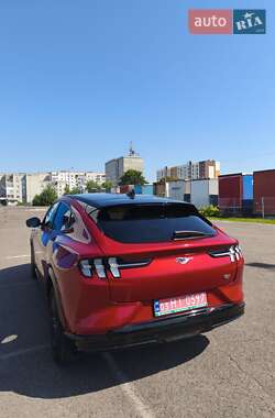 Внедорожник / Кроссовер Ford Mustang Mach-E 2022 в 