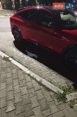 Внедорожник / Кроссовер Ford Mustang Mach-E 2022 в 