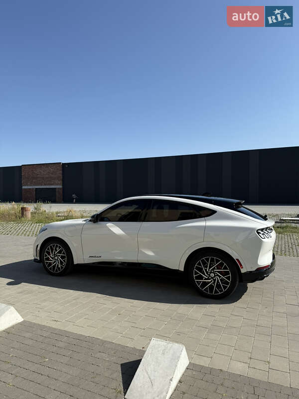 Внедорожник / Кроссовер Ford Mustang Mach-E 2023 в Хмельницком фото 5 Внедорожник / Кроссовер Ford Mustang Mach-E 2023 в Хмельницком