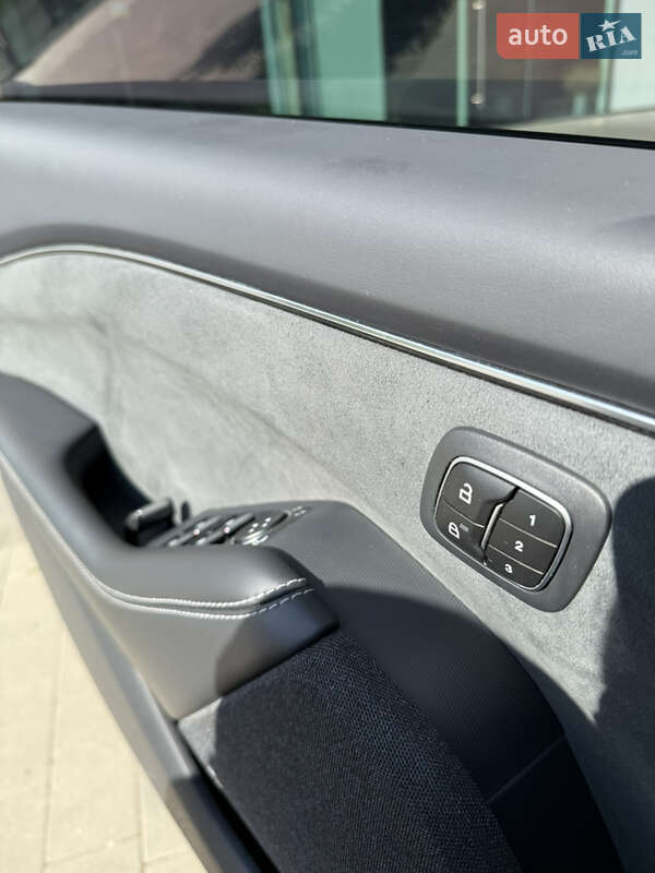 Внедорожник / Кроссовер Ford Mustang Mach-E 2023 в Хмельницком фото 38 Внедорожник / Кроссовер Ford Mustang Mach-E 2023 в Хмельницком