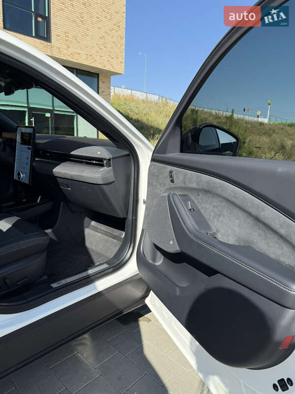 Внедорожник / Кроссовер Ford Mustang Mach-E 2023 в Хмельницком фото 79 Внедорожник / Кроссовер Ford Mustang Mach-E 2023 в Хмельницком