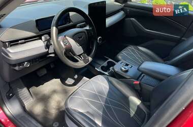 Внедорожник / Кроссовер Ford Mustang Mach-E 2022 в 