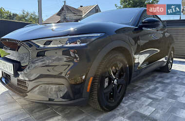 Позашляховик / Кросовер Ford Mustang Mach-E 2022 в 