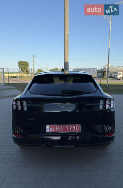 Внедорожник / Кроссовер Ford Mustang Mach-E 2021 в 
